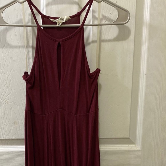 AE Soft and Sexy Keyhole Dress - Picture 4 of 7